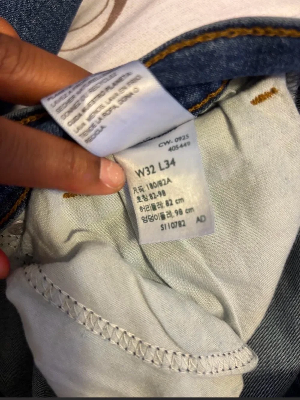 Levi's Men's Mid Blue Straight Leg Jeans